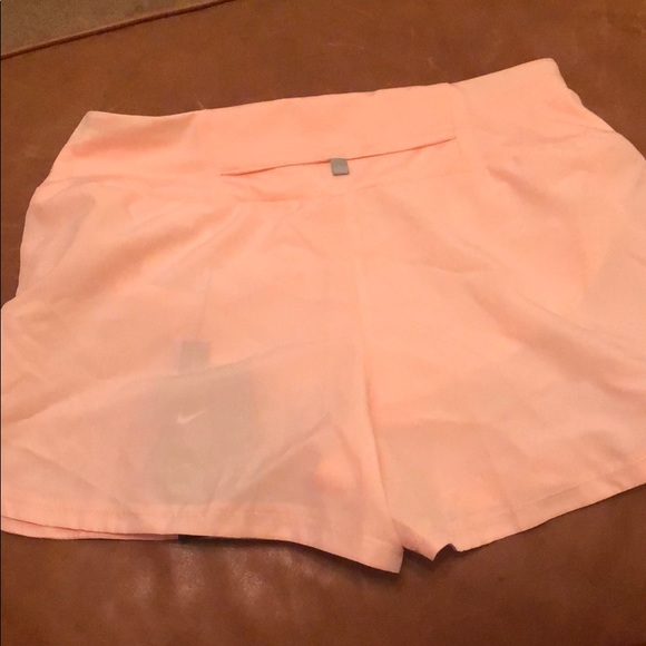 Nike running shorts, NWT - Picture 2 of 3